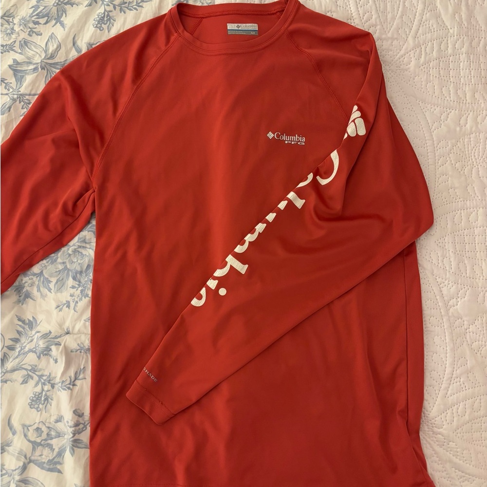 Columbia Red Long Sleeve Shirt